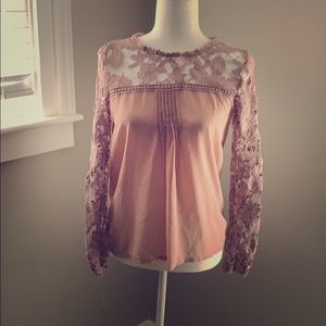 Lace top!